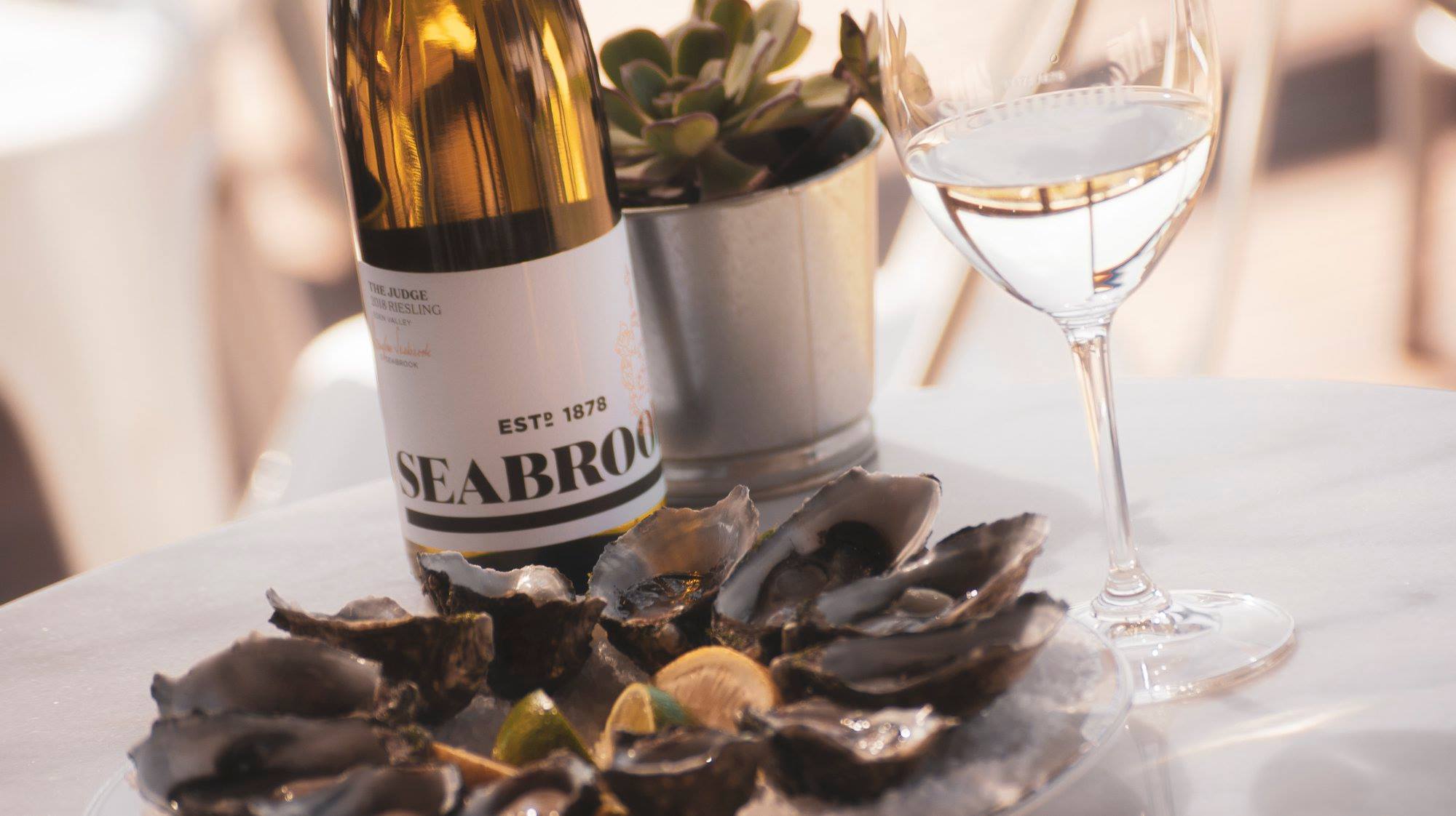 Learn More about our Wine Club - Merchant & Makers